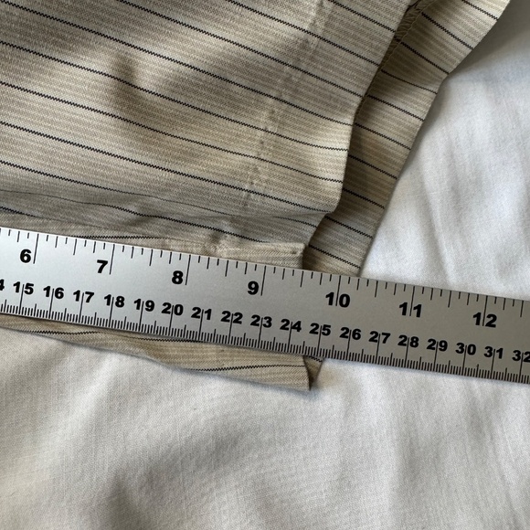 Izod XFG Men's 40 Lightweight Striped Golf Shorts Beige/Tan Outdoor Performance - Picture 12 of 14